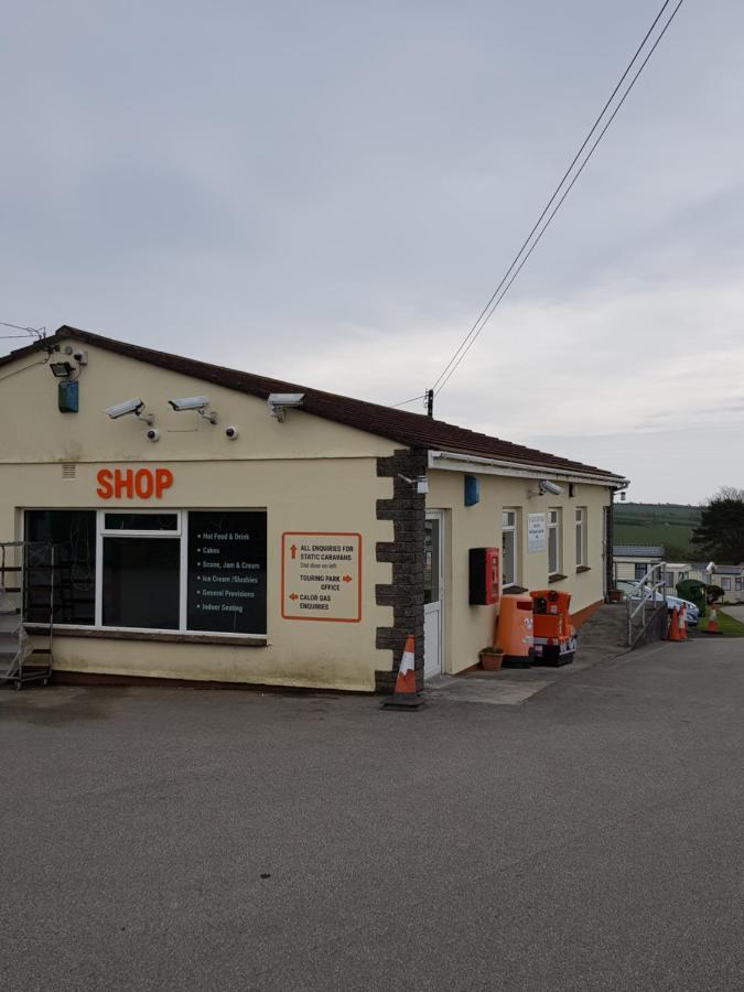 Ferienwohnung Delta Santana Looe Exterior foto